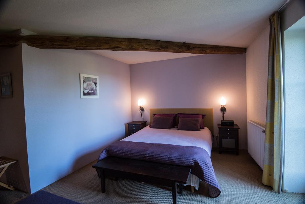 Charme Hotel La Dominotte Demigny Room photo