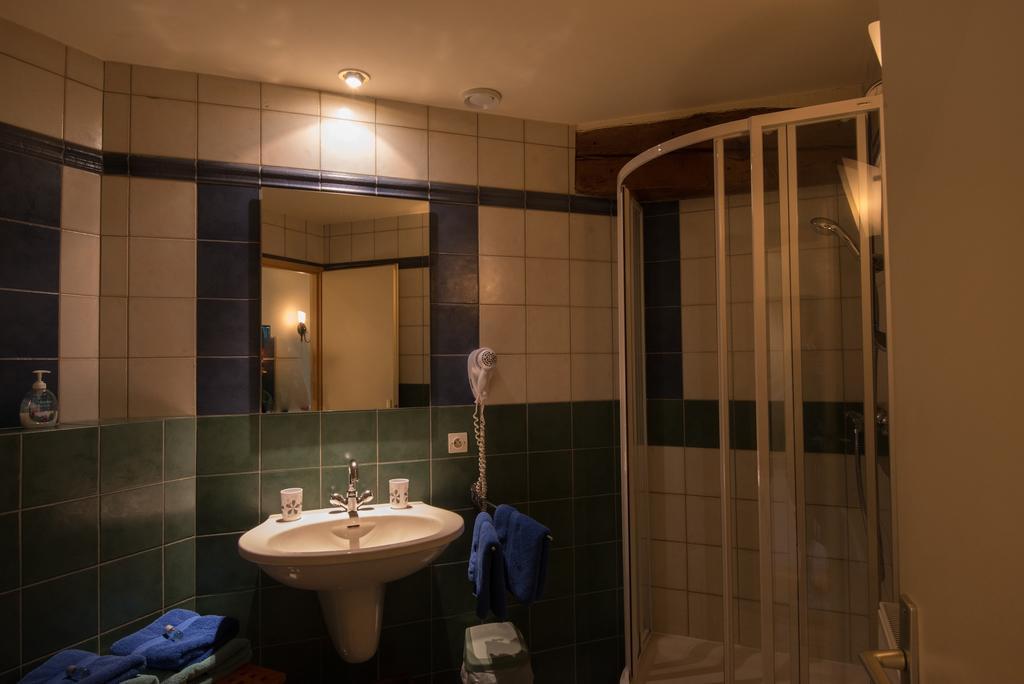 Charme Hotel La Dominotte Demigny Room photo