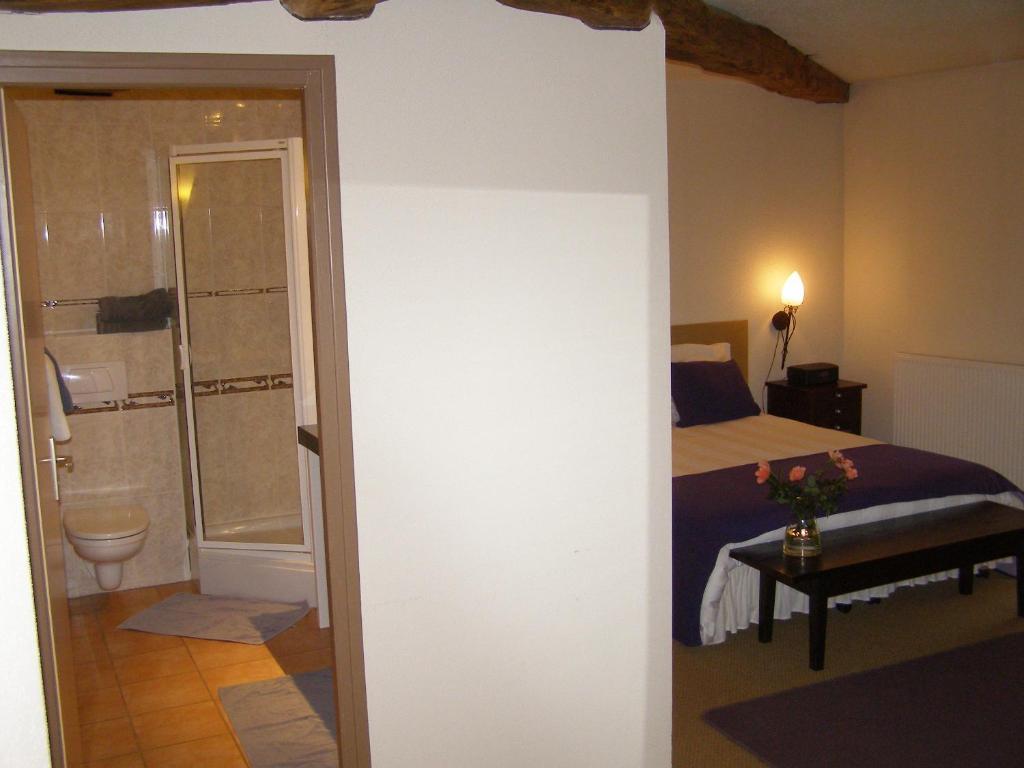 Charme Hotel La Dominotte Demigny Room photo